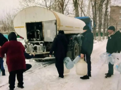 Крупная авария на насосной станции оставила без воды весь Новошахтинск