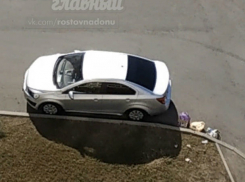 «Мусорная кара» от коммунальщиков настигла любителей парковаться не по правилам