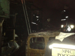 Ночью в Новочеркасске горел жилой дом: погибли двое