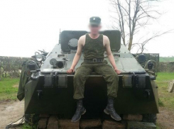 Военнослужащего из Ростовской области задержали за торговлю оружием 