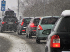 Из-за дождя со снегом пробки в Ростове достигли 8 баллов