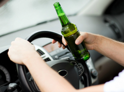 Злостного алкоголика за рулем иномарки схватили в Волгодонске