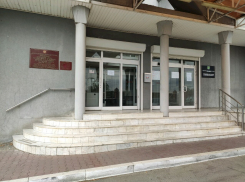 В Ростове задержали экс-начальника отдела службы судебных приставов