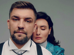 Баста трогательно поздравил любимую жену с 10 годовщиной свадьбы
