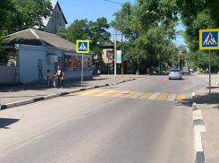 В Ростовской области в аварии пострадала школьница, внезапно выбежавшая на дорогу