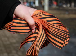 Полиция не выявила случаев продажи георгиевских лент на улицах Ростова 