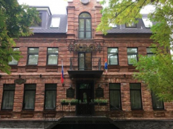 Школьница Алика Осадчая из Ростова единственная в России сдала ЕГЭ на 400 баллов