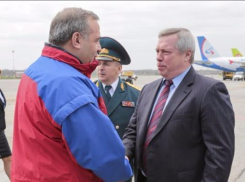 В Ростов прибыл глава МЧС Владимир Пучков