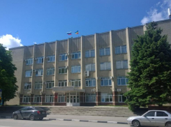 В Ростовской области задержали парня при попытке поджечь администрацию Азовского района