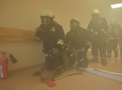 В Ростове горела поликлиника на ул. Ларина