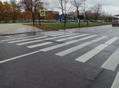 В Ростове 22-летний водитель иномарки не заметил 9-летнего мальчика на пешеходном переходе и сбил его