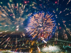 В Ростове и Новочеркасске вечером 23 февраля устроят праздничный салют