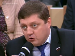 Олег Пахолков: Россия должна стать родной матерью для всех страждущих русских во всем мире 