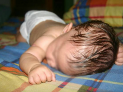 Молодую мать в Ростовской области обвиняют в покушении на убийство годовалой дочери