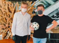 Вратарь «Ростова» Денис Попов отказался от бесплатных поездок на такси в пользу «Фонда Хабенского»