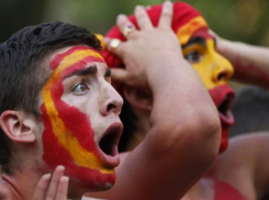 Сообразительный таксист помог потерявшимся испанцам найти жилье в Ростове