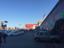 Посетителей и работников «Детского мира» эвакуировали из-за опасности взрыва в Ростове