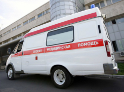 Водитель грузовика устроил массовое ДТП под Ростовом и отправил человека в больницу