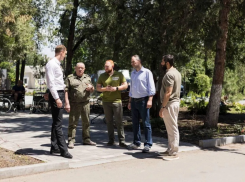 В Ростове-на-Дону партия «Новые люди» передала благотворительную помощь в военный госпиталь