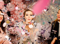 Анастасия Костенко и Дмитрий Тарасов раскрыли пол своего будущего ребенка