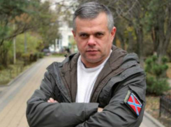Скандальный сайт украинских радикалов «захватил» ростовского депутата как «пособника террористов»