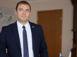 Глава администрации Гуково Ростовской области ушел в отставку 