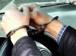 Житель Ростовской области устроил ДТП на угнанном у сестры автомобиле в Зернограде