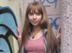 В Ростове за рулем «Лифана», влетевшего в МАЗ, могла быть 20-летняя студентка РГСУ