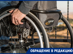 «Никому до меня нет дела»: ростовчанка-инвалид не может добиться установки пандуса в ее доме