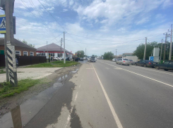 Водитель иномарки пострадал в ДТП на трассе в Ростовской области