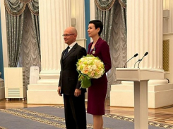 Сенатора от Ростовской области Ирину Рукавишникову наградили в Кремле 