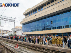Сезонный пригородный поезд будет доставлять из Ростова в Ейск и обратно