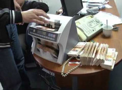 Банда «черных банкиров» из Ростова заработала на незаконных махинациях 9 миллионов рублей