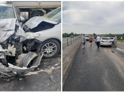 В массовом ДТП в Ростовской области пострадали четыре человека