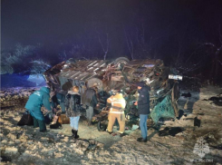 В Ростовской области один человек погиб и четверо пострадали в ДТП с рейсовым автобусом