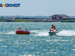 Отдыхающим напомнили, где можно купаться в Ростове