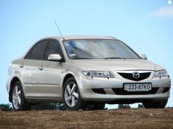 Мошенник из Ростовской области уговорил продавца «подарить» ему «Мазду-6»