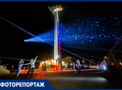 Небо над Ростовом осветили «Лучи Победы»