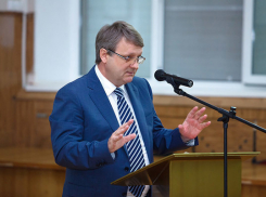 Главного полицейского Таганрога уличили в плагиате диссертации