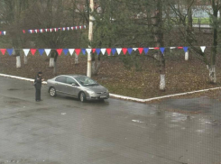 В Ростове полиция усилила охрану школ после сообщений о возможных терактах