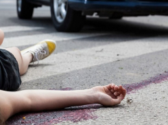 В Ростове разыскивают водителя сбившего ребенка и скрывшегося с места аварии