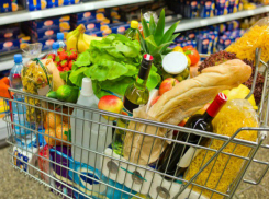 Мясо, молоко, сахар и хлеб подорожали в магазинах Ростова