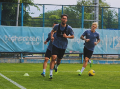 Перенос или поражение: эксперты высказались о ситуации с коронавирусом в ФК «Ростов»