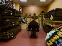 Шахтинские полицейские задержали подозреваемого в краже из похоронного бюро