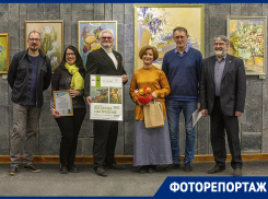 Художницы из Москвы привезли в Ростов весну к 8 Марта