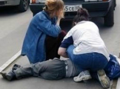 Серьезные травмы под колесами иномарки получил 11-летний мальчик на трассе под Ростовом