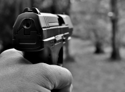 Вооруженный пистолетом дончанин напал на 12-летнего подростка
