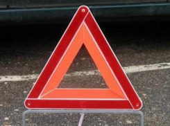 На трассе М-4 «Дон» столкнулись две иномарки: есть пострадавшие 