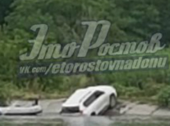 Причаливший к берегу «человек-амфибия» сильно позабавил ростовчан