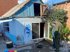 В Ростовской области при пожаре в хозпостройке погибли двое маленьких детей